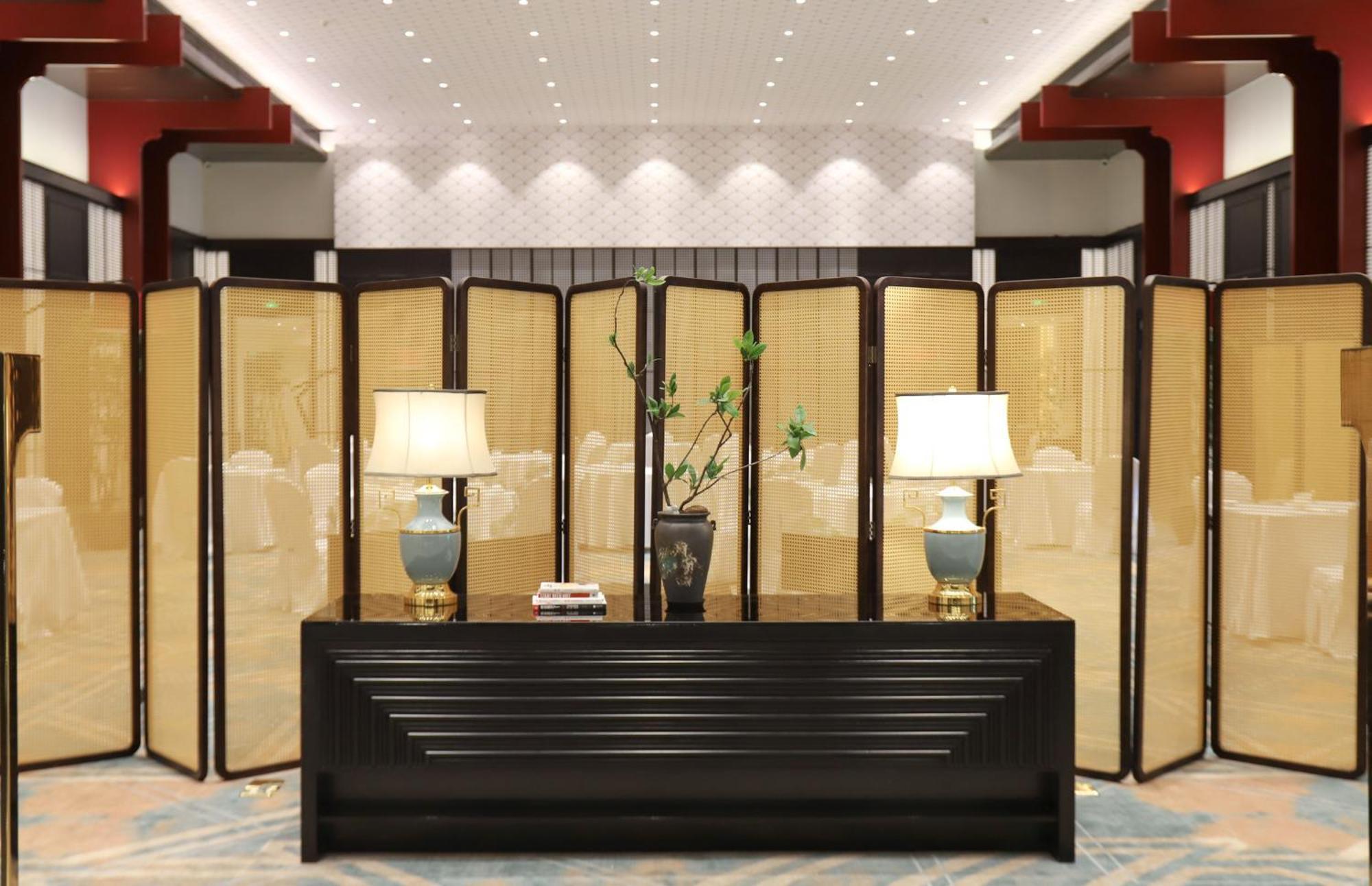 Crowne Plaza Zhengzhou, An Ihg Hotel מראה חיצוני תמונה